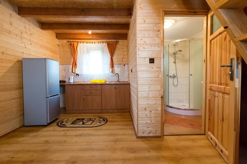 Domki Nad Solina Czarny Kot 509-797-777 Экстерьер фото