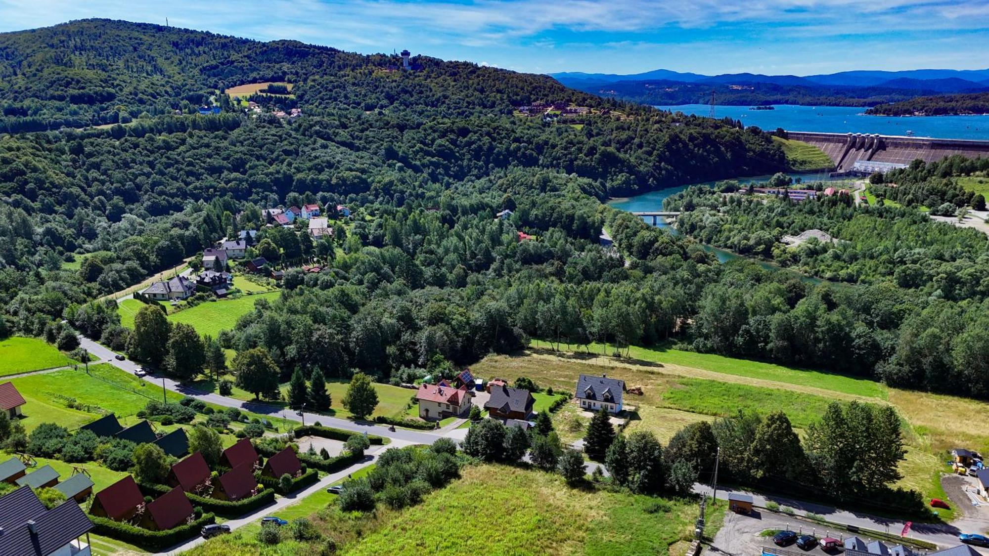 Domki Nad Solina Czarny Kot 509-797-777 Экстерьер фото